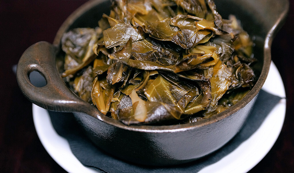 Signature Collard Greens